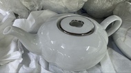 Legle Porcelain Teapot