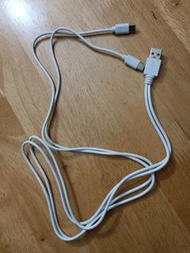 充電線type C  1線2充頭(全新)$10              兩腳充電插頭2選1$10                                    LG黑色/ Samsung白色