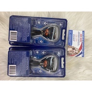 Razor handle with free Gillette 5-blade blade