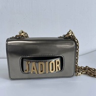 DIOR 香檳金Jadior漆皮肩背斜背包 18*11*4 98新配件塵袋