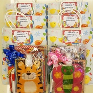 Goodie bag for Birthday | Children's Day gift for preschoolers |Goodie bag, goody bag, gift bag | Whiteboard