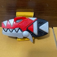 Aba Ranger Transforming (DX Abaranger Dino Brace)