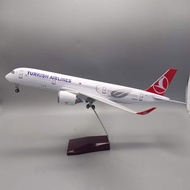 47CM Resin Airplane A350 Airplane Model Airplane Lover Airplane Model with Landing Stand Ornaments
