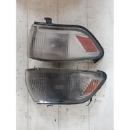 TOYOTA Front Turn Signal Lights (PRICE FOR A PAIR) Corona Exsaloon ST171 2.0 / AT171 1.6