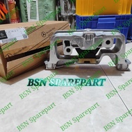 Engine Mounting Right Mercedes Benz CLA200 GLA200 A200 B200 Original Genuine