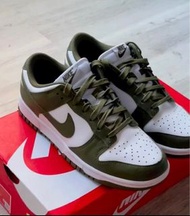 Nike Dunk Low Olive