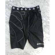 Genuine 661sixsixone Protective Shorts Roller Skating Skating Goalkeeper Goalkeeper Anti-Collision H