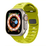 สายซิลิโคนสำหรับสายคาด Apple Watch 9 8 7 6 SE 5 4 40มม. 44มม. 41มม. 45มม. ระบายอากาศสายนาฬิกาแบบสปอร์ตเหลวสำหรับ I Watch Series 1/2/3 38มม. 42มม. สำหรับ Apple Watch Ultra/ Ultra2 49มม.