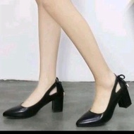 HEUS  black women heels shoes size 39(new product)offer price