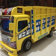 miniatur truk oleng / mobilan kayu / mobilan mainan anak