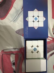 GAN 13 Maglev UV Coated 3x3 Cube