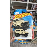 Land Rover Defender 90