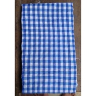 Tikar kain piknik motif kotak kotak /preewed/potograph