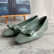 ‼️顏色高級 Ferragamo 蒼翠綠平底鞋 娃娃鞋