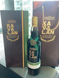 Gift set- 2016奪冠KavalanWorld best Amontillado  雪莉桶原酒單一麥芽威士忌 (2016)  Kavalan Solist Amontillado Sherr