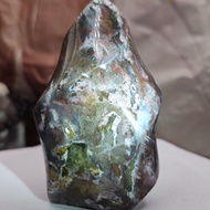 Apr 22 Natural moss Agate crystal geode.