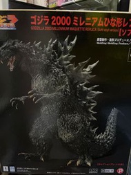Xplus Rmc 哥斯拉2000 普板