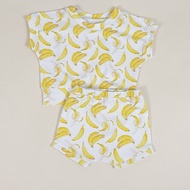 Bananas baby clothes set of 2: baby t-shirt and shorts, size 3-6 months
