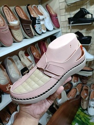SENDAL SEPATU WANITA / SEPATU WANITA / SENDAL SLOP WANITA KICKERS / Sandals women shoes/lady shoes/w
