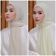 VANILLA IVORY Pashmina Ceruty Babydoll Premium (Pashmima Vanilla Color Pashmina Ivory Color Ivorry/)