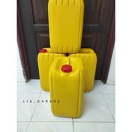(USED) Tong Terpakai 20 Liter Jerry Can Tong Plastik