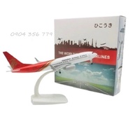 Model Henzhen Airlines B737 Aircraft With Wheels