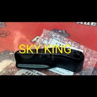 HANDLE HANDLE BACK DOOR INSIDE HANDLE TRUNK DOOR INSIDE REAR TOYOTA LAND CRUISER LANDCRUISER LC VX 2