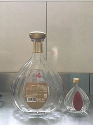 Courvoisier XO 酒瓶（拿破崙XO干邑白蘭地）