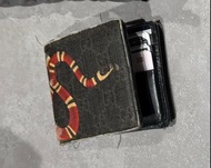 Gucci 蛇仔明銀包