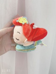 美人魚趴睡Q版吊飾公仔後面有扣針。Disney日本東京迪士尼限定正版 愛麗絲Alice in wonderland 柴郡貓 妙妙貓 生蠔bb白兔先生紅心皇后罕有絕版中古 美人魚Ariel The Li
