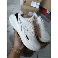 44 sports station diadora naraku beige