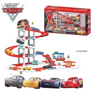 Bộ đồ chơi Driven Towin Cars 3 - Bãi đậu xe ô tô McQueen - Parking Lot cỡ lớn 553-123