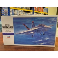 Hasegawa 01568 EA-18G Growler - U.S. Navy Carrier-Borne ECM Aircraft 1/72