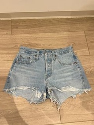 Levi’s 501 denim shorts 牛仔短褲