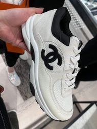 Chanel 熊貓鞋 size 38