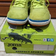 Dijual Sepatu Futsal bekas joma size 43