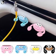 QUENNA Creative Crab Shape Car Hook Self-Adhesive Sticker Hook for Data Cable Management Interior St