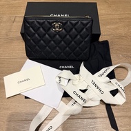 Chanel 方塊水晶 雙C 「中款手拿包」 AP3611