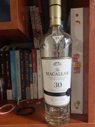 【全港 現金上門】収： 各種威士忌空樽 吉樽 收麥卡倫吉樽 路易十三吉樽 山崎吉樽 輕井沢吉樽等