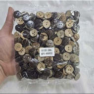 Coconut Shell Buttons Varnish 28L 18mm 400 Pcs
