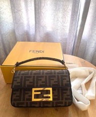 Fendi mini baguette 老花