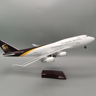 47cm Resin Airplane Model B747UPS Cargo Airplane Airplane Model with Wheels Simulation Static Orname