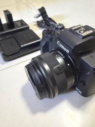 Canon EOS M50 連 三舊電池 同埋 EF-M 15-45mm f/3.5-6.3 IS STM 鏡頭套裝
