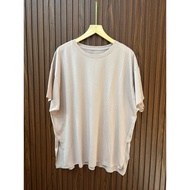 Uniqlo airism T-shirt