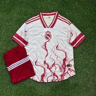 [REL-KLDO02] Print name and number on request - R_e_a_l football kit In cream and red color - Type 1