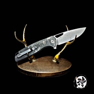 มีดพับ มีดตั้งแค้มป์ วัสดุใบมีด: 14C28N ความแข็ง: 59-60HRC วัสดุที่จับ: คาร์บอนไฟเบอร์ การเคลือบ