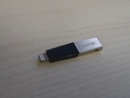 SanDisk iXpand 256GB Mini Flash Drive (Iphone 手指)。SanDisk 雙頭 USB手指 Lightning / USB 3.0