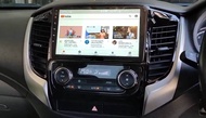 (ครบชุด ตรงรุ่น จอ+หน้ากาก+ปลั๊กตรงรุ่น) จอแอนดรอย 9 นิ้ว 8 core ram4 rom32 รองรับ Apple Car Play / Android Auto สำหรับ Mitsubishi Triton ปี 2015-2019