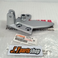 Original Front Right Foot Step Mount Iron for Old Vixion 3C1-F7462-00 Rare