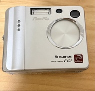 FUJIFILM FinePix F401 